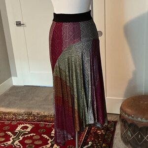 Cecilia Prado by Anthropologie colorful knit skirt with asymmetrical hem. Small.